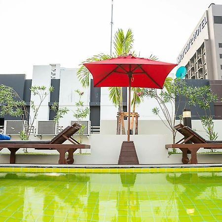 Sunshine Hip Hotel Патая Екстериор снимка